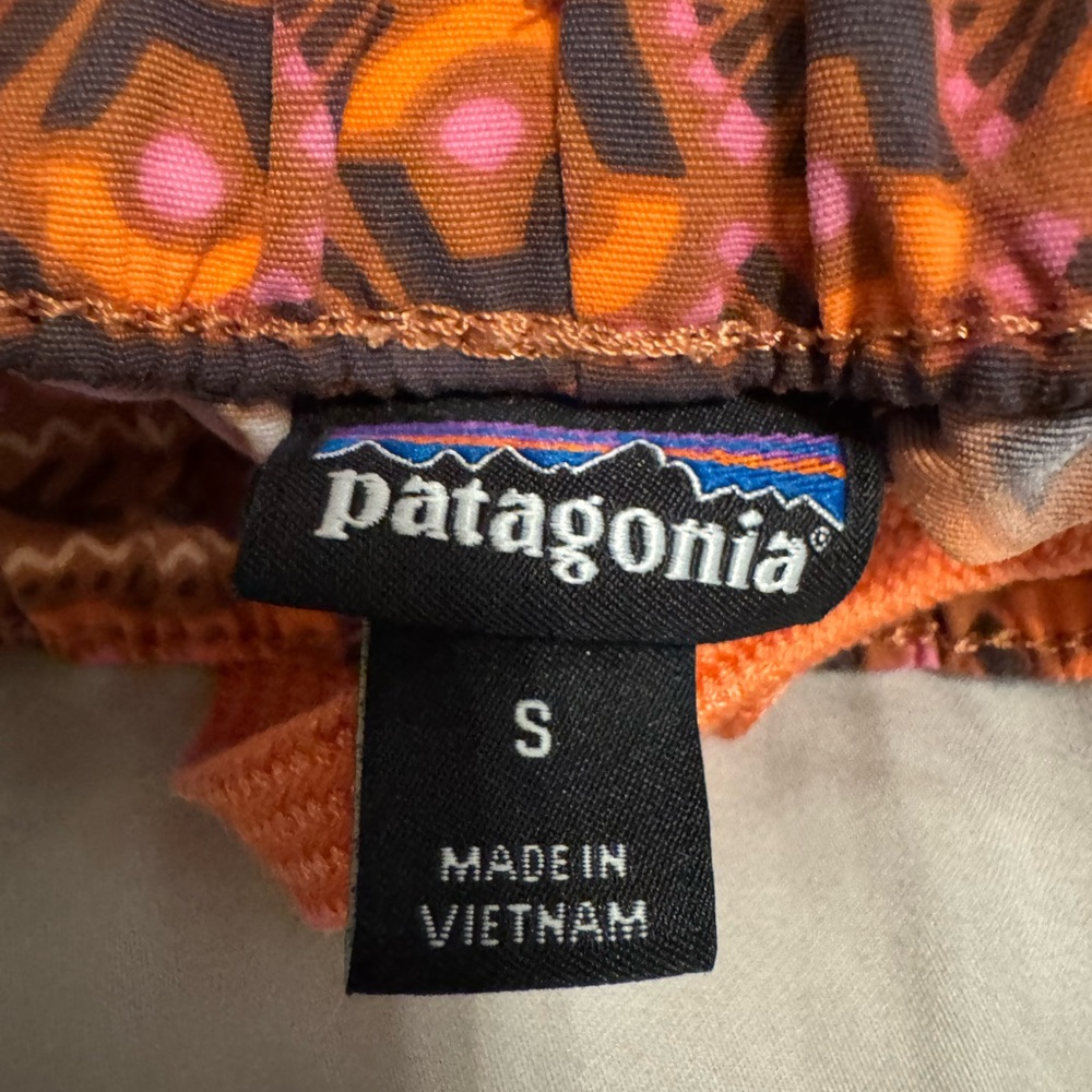 Patagonia baggies women’s shorts size small